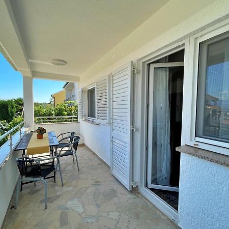 Apartments Bohovic Шіло Екстер'єр фото