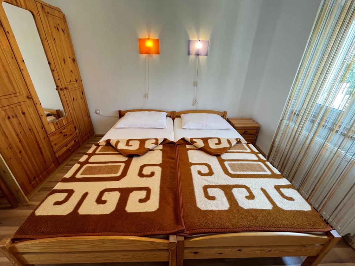 Apartments Bohovic Шіло Екстер'єр фото