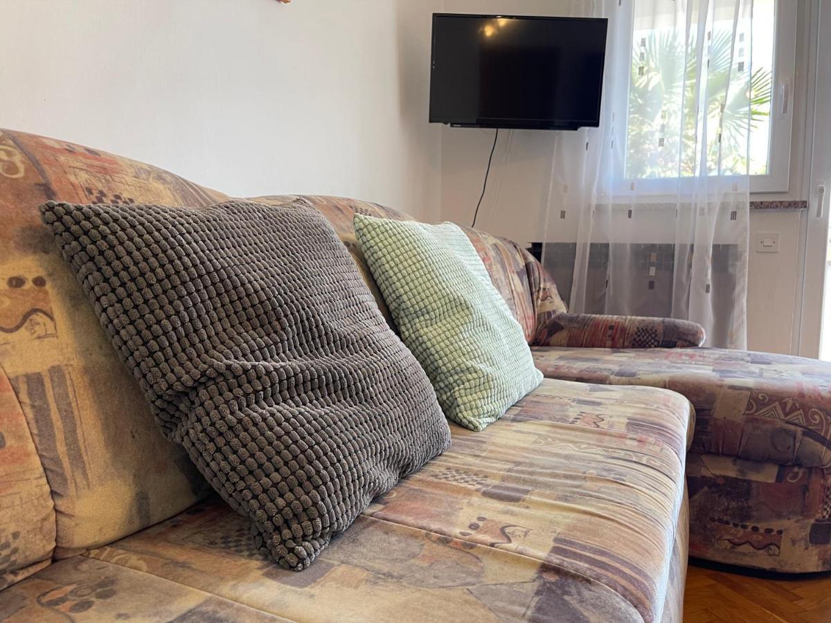 Apartments Bohovic Шіло Екстер'єр фото