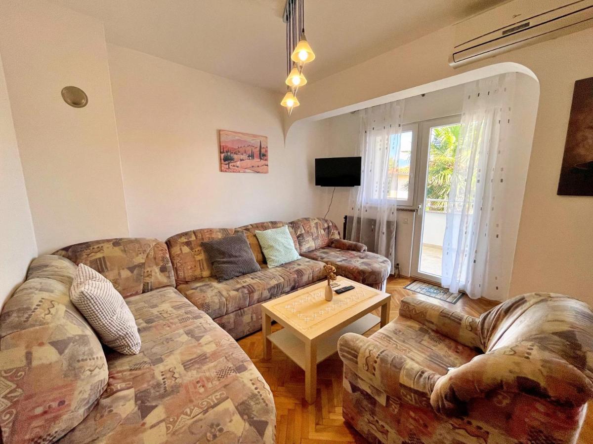 Apartments Bohovic Шіло Екстер'єр фото